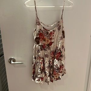 Brandy Melville dress size S